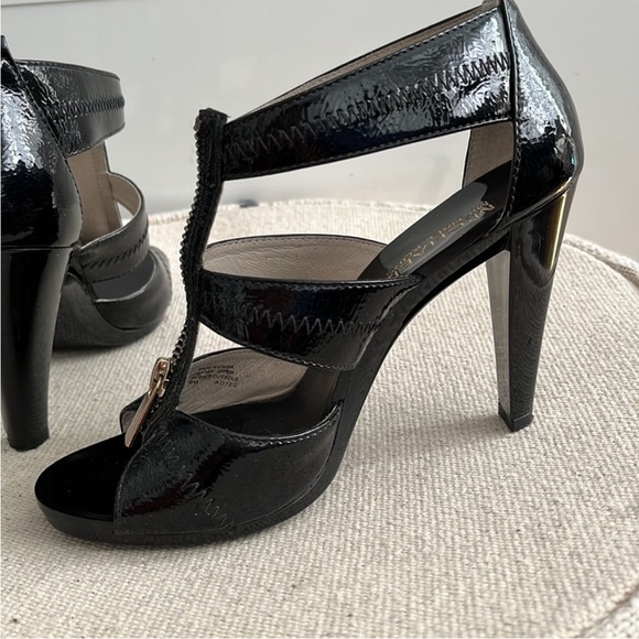 Michael Kors heels - Picture 4 of 10